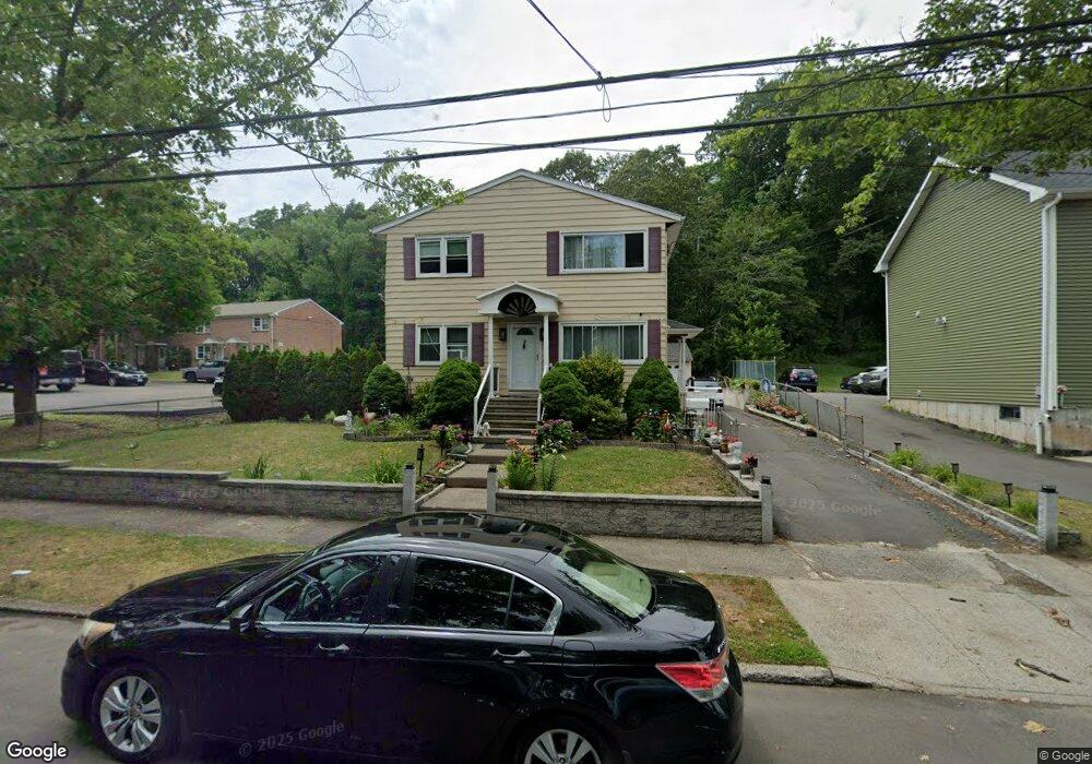 50 Huntington Rd, New Haven, CT 06512 - photo 1