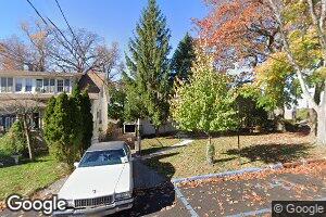 571 Studio Rd, Ridgefield, NJ 07657