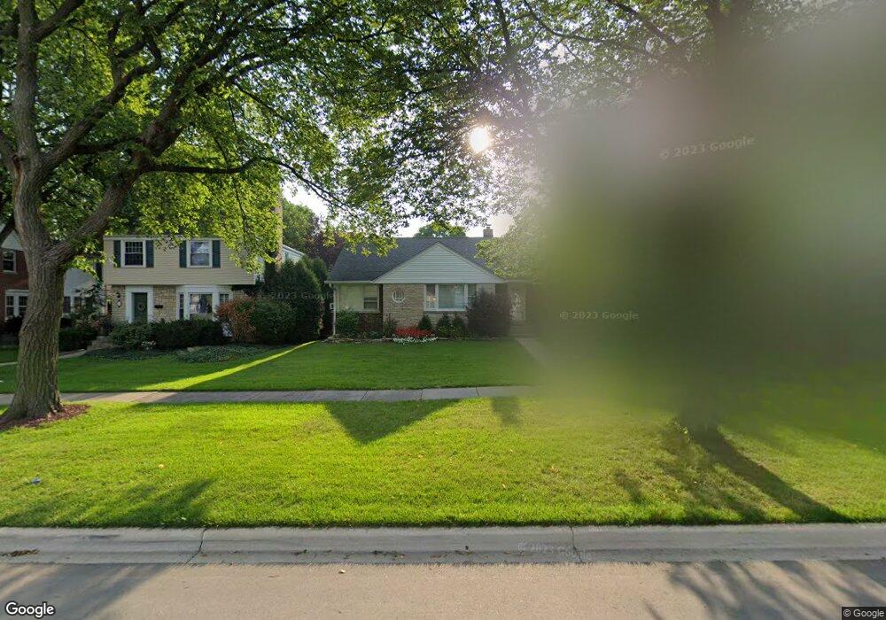 185 N Evergreen Ave, Elmhurst, IL 60126 - photo 1