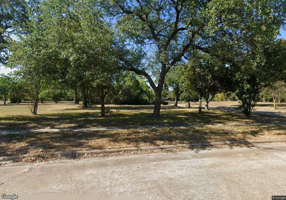 8002 Shady Grove Ln, Houston, TX 77040 - photo 1