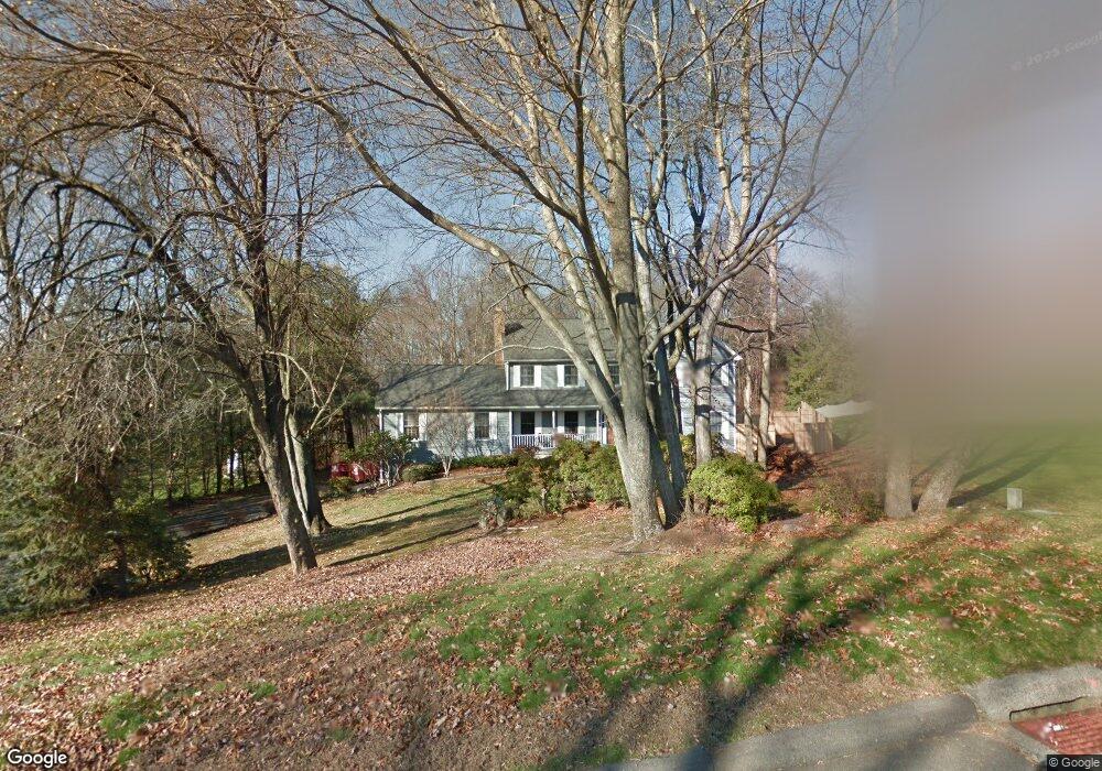 84 Putting Green Rd N, Trumbull, CT 06611 - photo 1