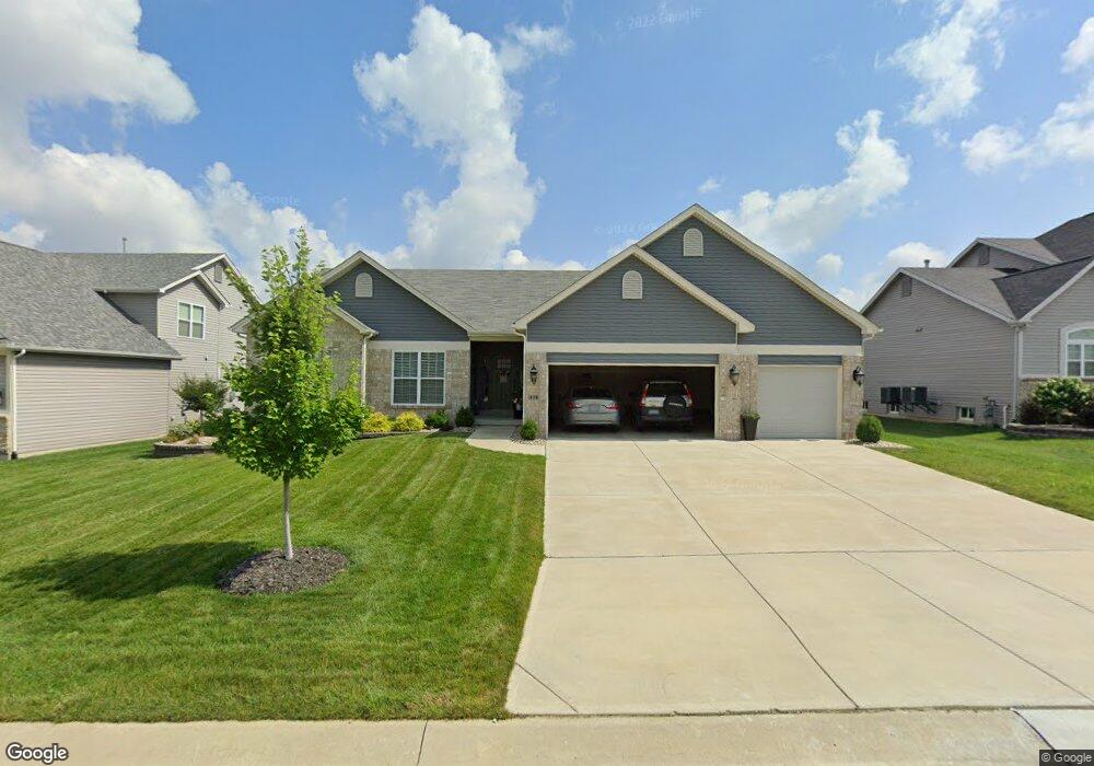 338 Wyndemere Dr, Lake Saint Louis, MO 63367 - photo 1