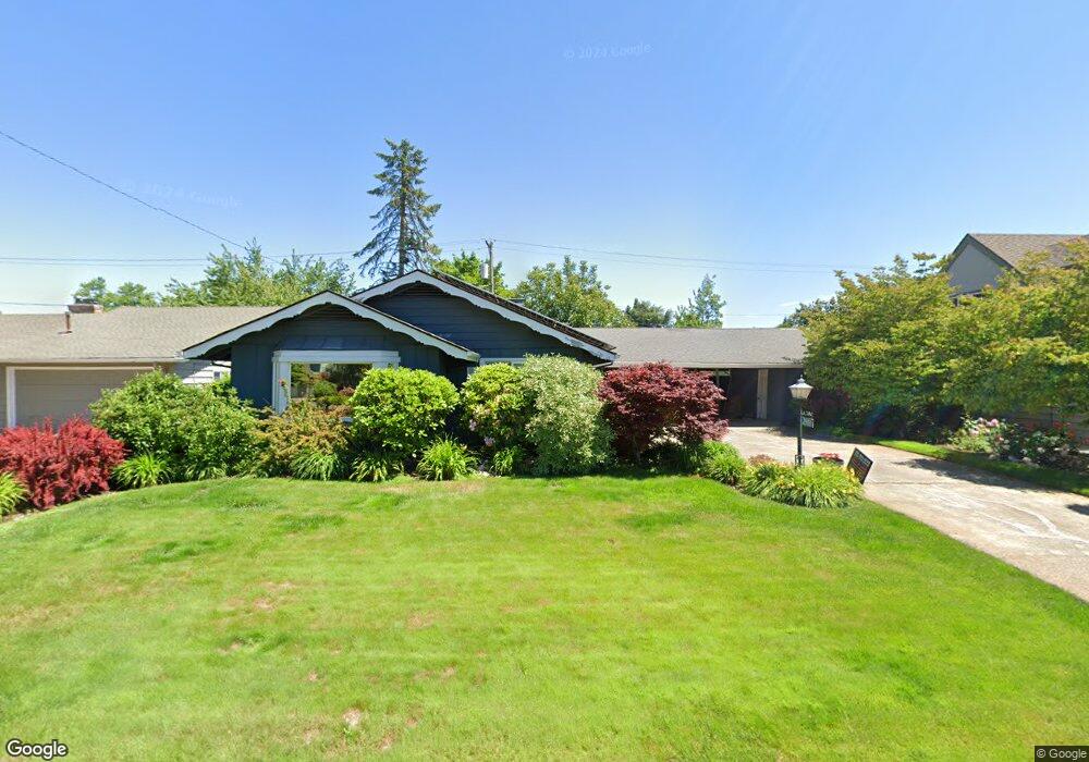 2933 Tomahawk Ln, Eugene, OR 97401 - photo 1