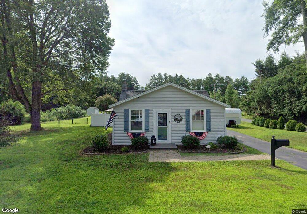 51 Dell St, Turners Falls, MA 01376 - photo 1