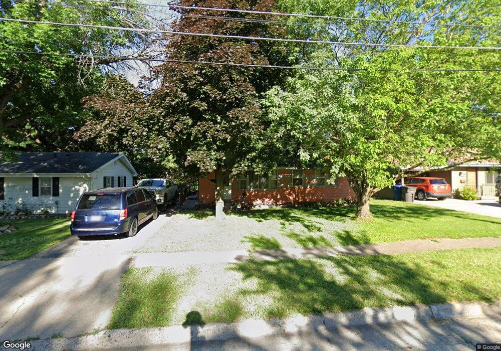 2332 SE 10th St, Des Moines, IA 50315 - photo 1