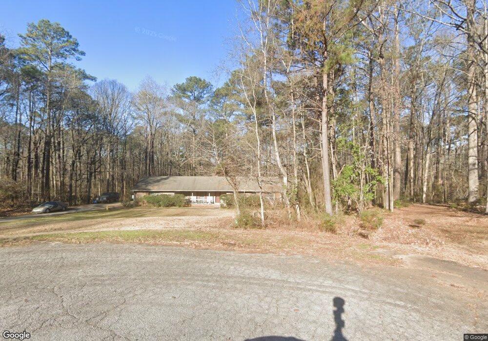 10 Hidden Lake Ct, Stockbridge, GA 30281 - photo 1