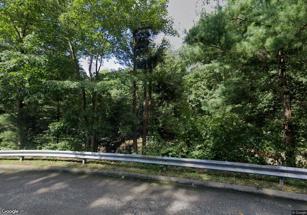 50 Walnut Hill Rd, East Lyme, CT 06333 - photo 1