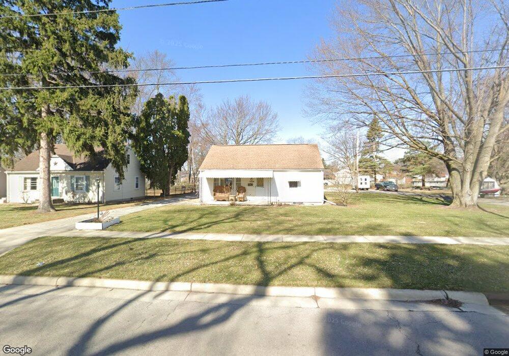 1524 Crystal Ave, Findlay, OH 45840 - photo 1