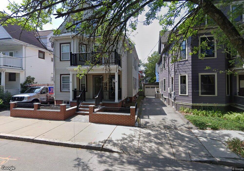 38 Willow Ave unit Top, Somerville, MA 02144 - photo 1