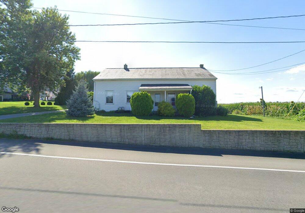 168 N Shirk Rd, New Holland, PA 17557 - photo 1