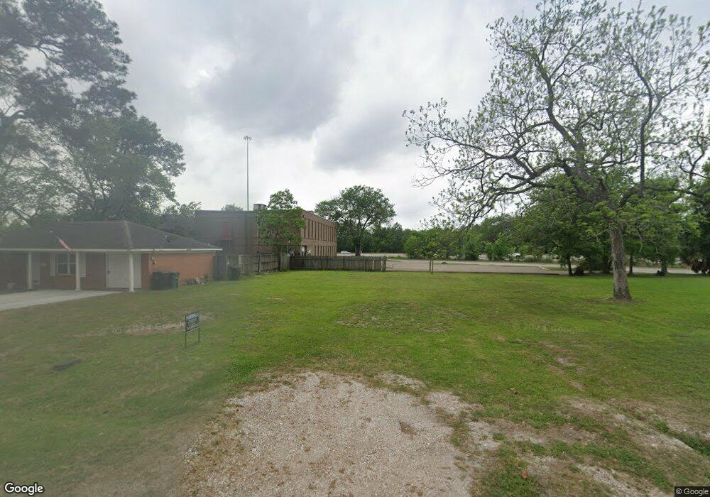 5911 Leon St, Houston, TX 77009 - photo 1