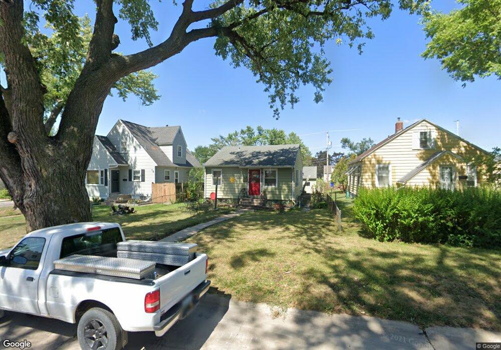 930 21st Ave SW, Cedar Rapids, IA 52404 - photo 1