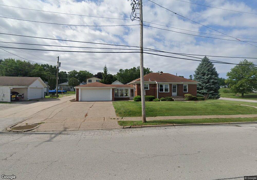 1505 E Rusholme St, Davenport, IA 52803 - photo 1