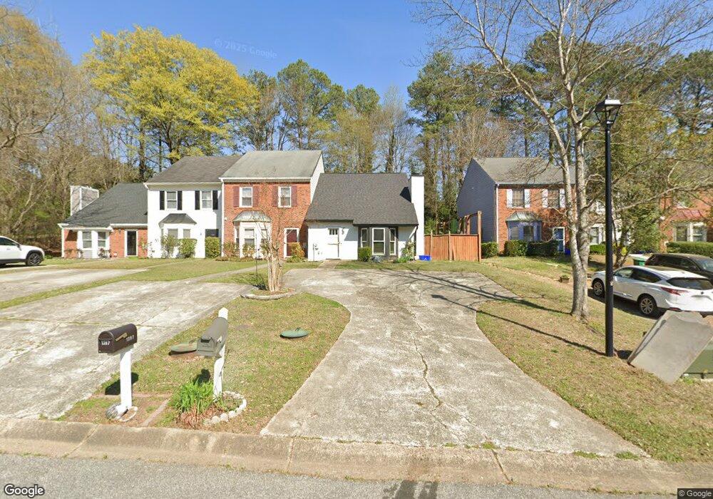 1399 Poplar Pointe SE unit IIB, Smyrna, GA 30082 - photo 1