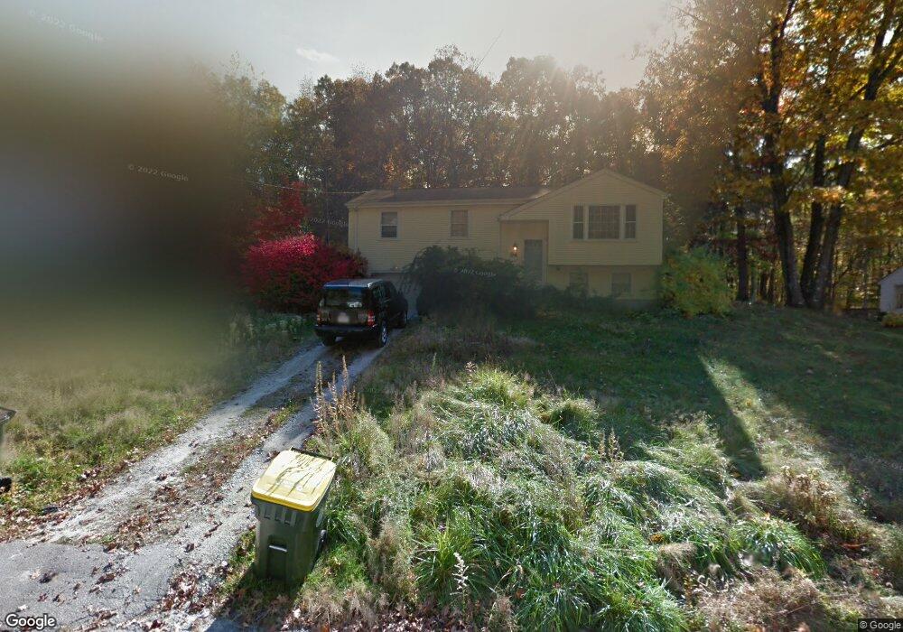 34 Little Tree Ln, Bellingham, MA 02019 - photo 1