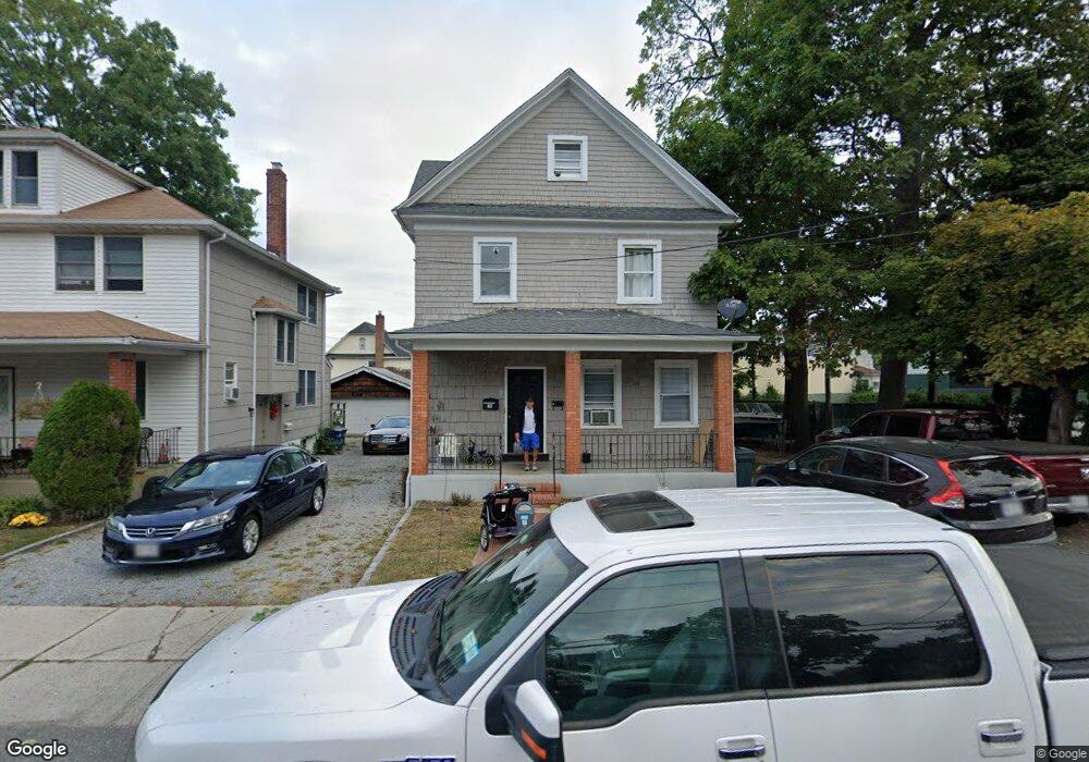 9 Bernard St, Port Washington, NY 11050 - photo 1