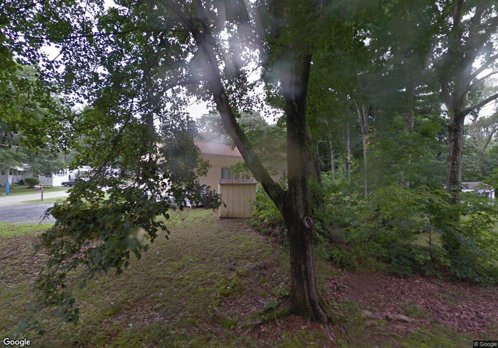 5 Riverside Cir, Nashua, NH 03062 - photo 1