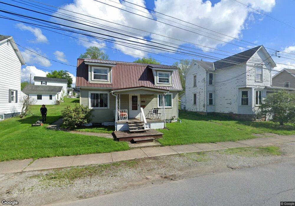 284 Yellowcreek St, Homer City, PA 15748 - photo 1