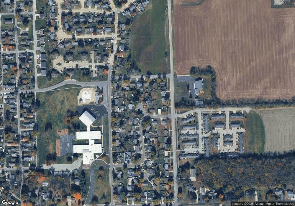 1027 N Cross Ct, Edinburgh, IN 46124 - photo 1