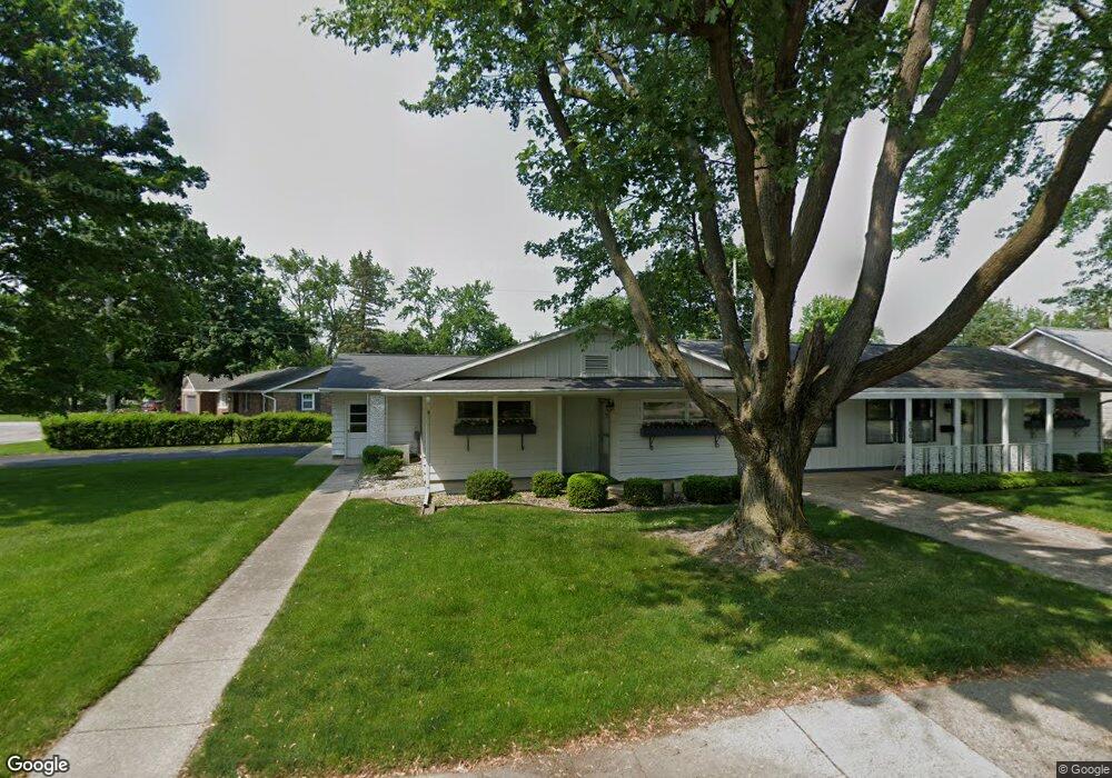 806 E John St, Nappanee, IN 46550 - photo 1