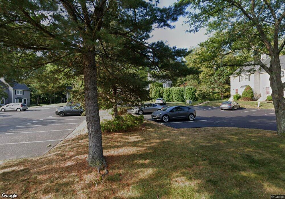 6 Braintree Ct, Suffield, CT 06078 - photo 1