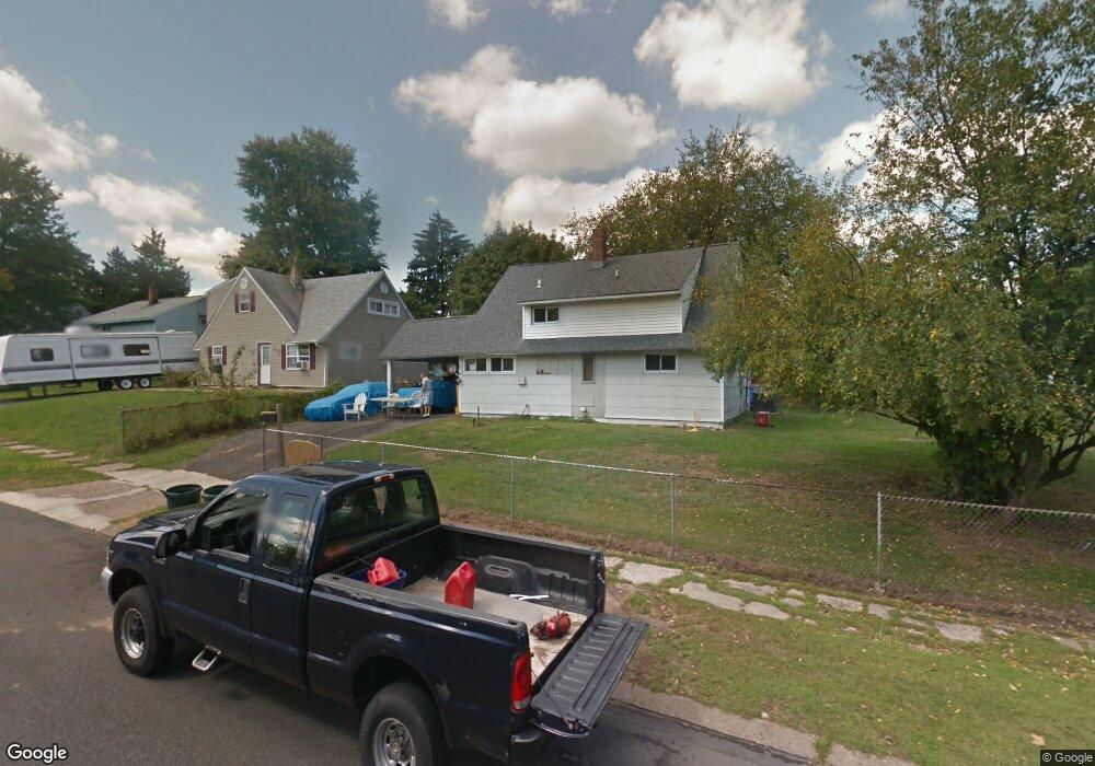 85 Ruby Ln, Levittown, PA 19055 - photo 1