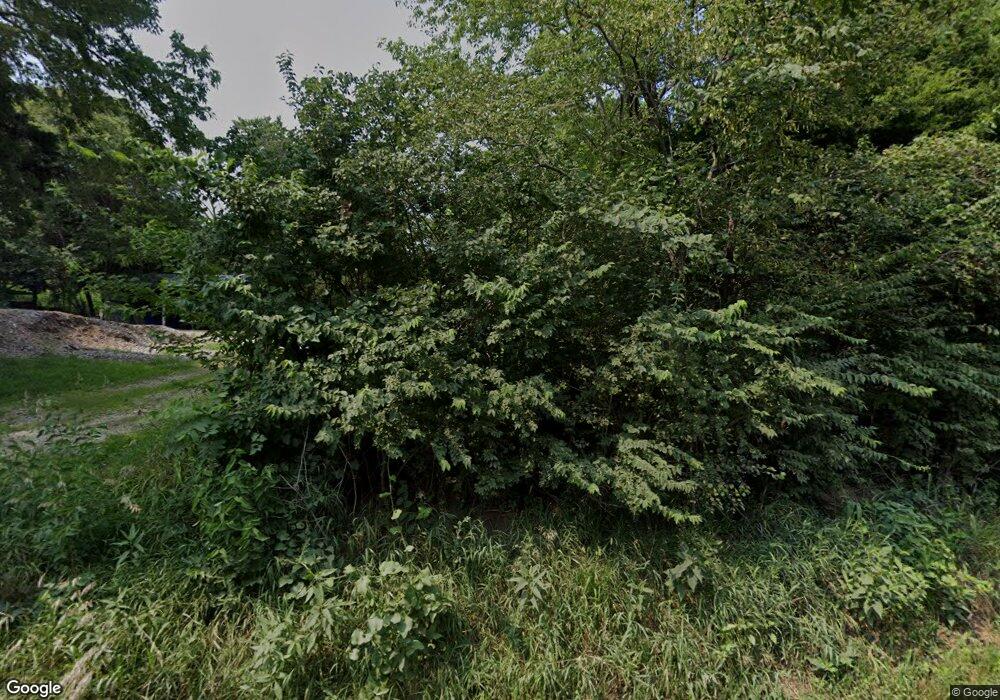 954 N 1950 Rd, Lawrence, KS 66049 - photo 1