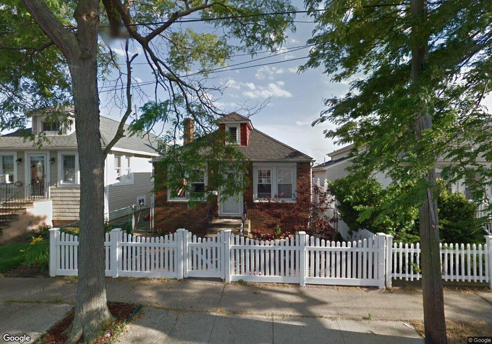 21 Quebec Rd, Island Park, NY 11558 - photo 1