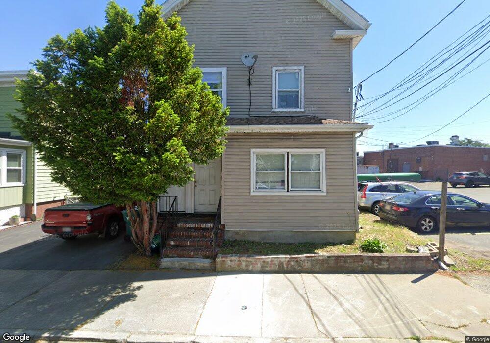 9 Cottage St, Lynn, MA 01905 - photo 1