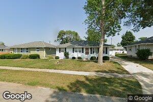 361 31st St NW, Cedar Rapids, IA 52405