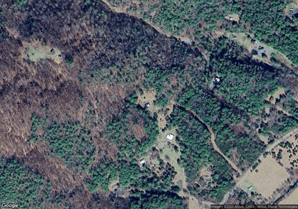 202 Falcon Ln, Sugar Grove, WV 26815 - photo 1