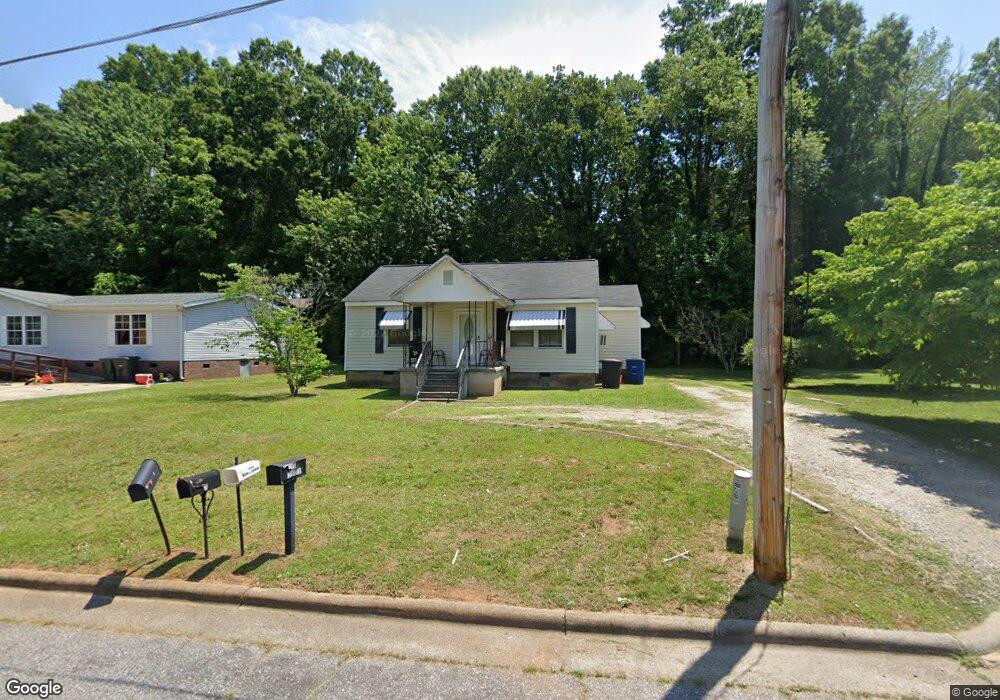 1011 Cass St, Statesville, NC 28677 - photo 1