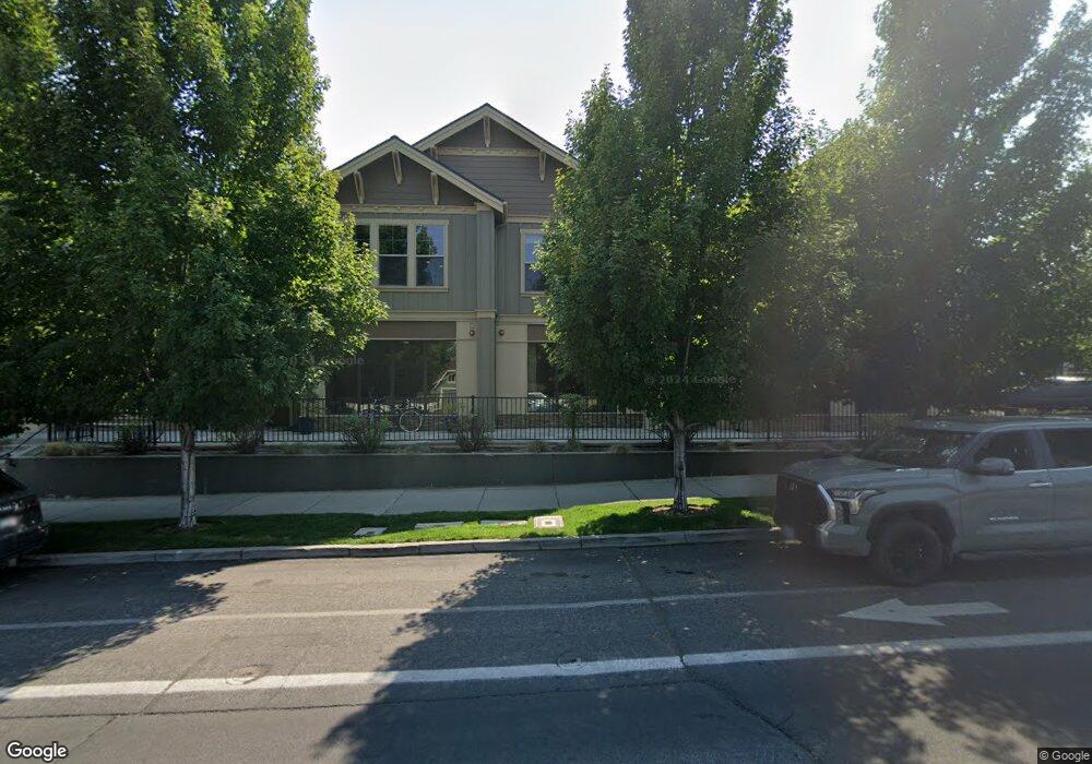 2705 NW Crossing Dr unit 29, Bend, OR 97701 - photo 1