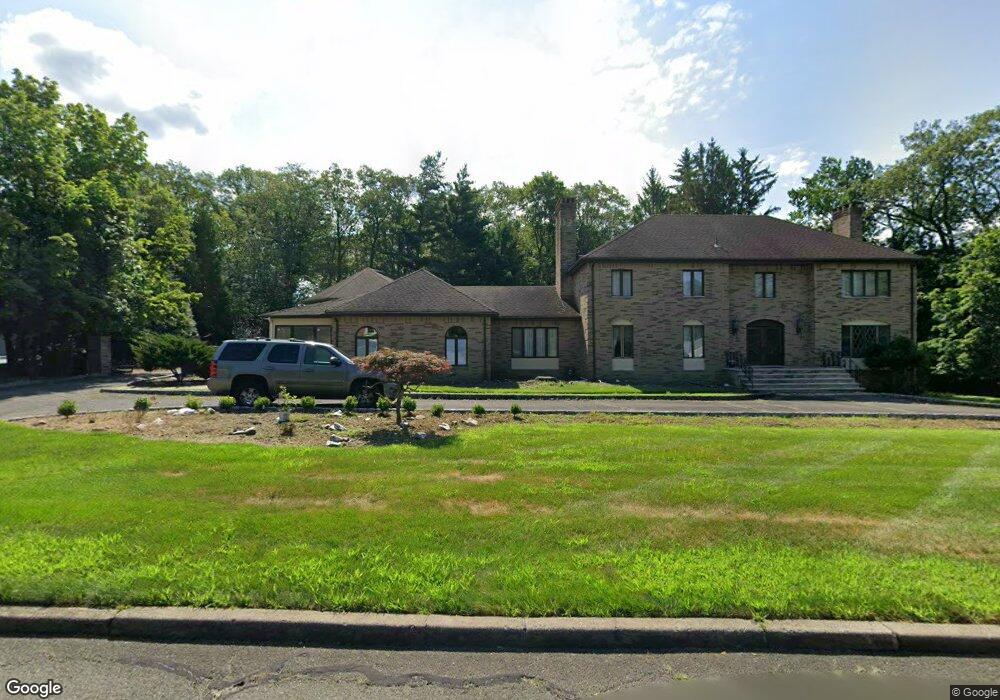 801 Iron Latch Rd, Franklin Lakes, NJ 07417 - photo 1