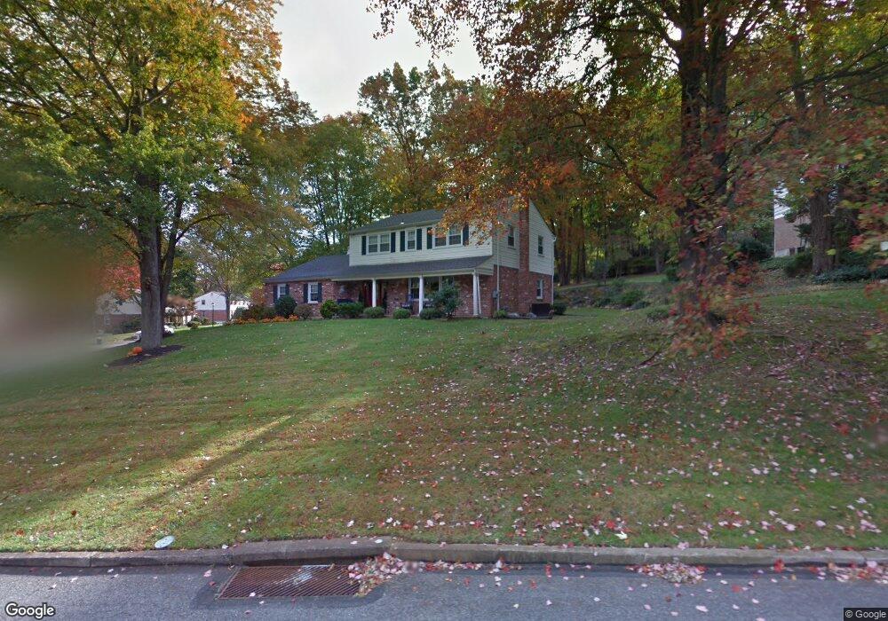 215 Croftridge Dr, Broomall, PA 19008 - photo 1