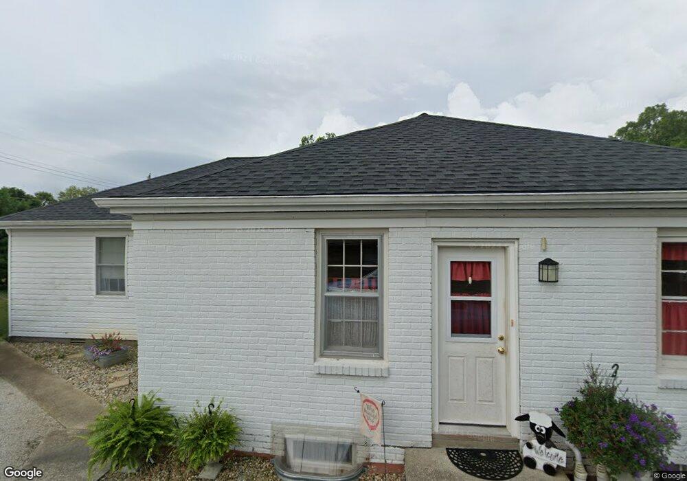 2027 Chestnut St, Columbus, IN 47201 - photo 1