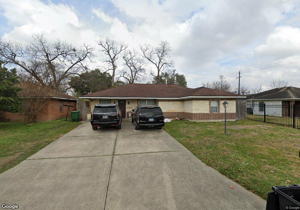 3055 Briarwick Ln, Houston, TX 77093 - photo 1