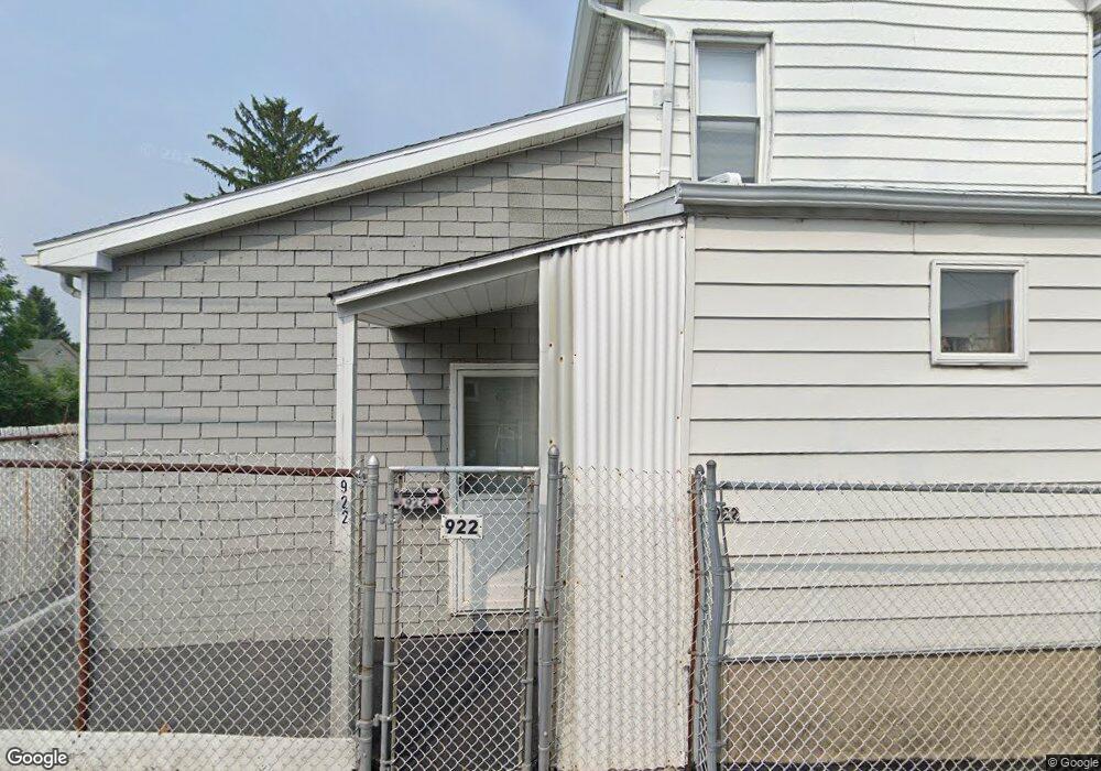 922 Lafayette Ct, Hazleton, PA 18201 - photo 1