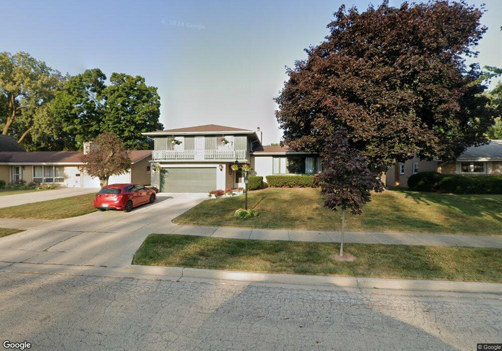 414 N Evergreen Ave, Waukegan, IL 60085 - photo 1