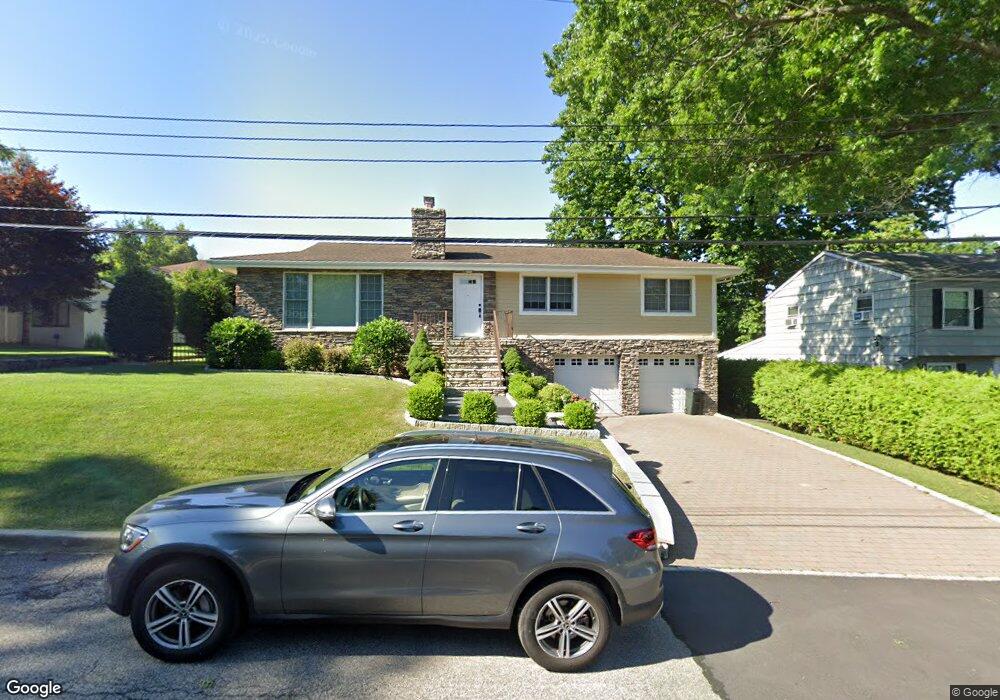 54 Fieldcrest Rd, Tuckahoe, NY 10707 - photo 1