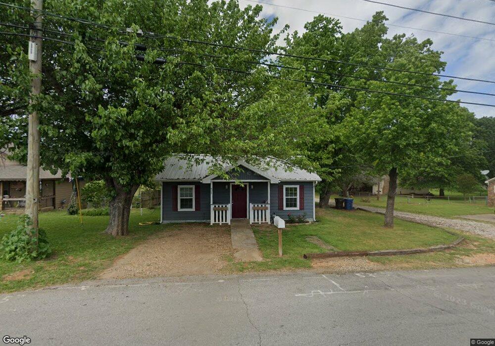 1909 Juanita Dr, Denison, TX 75020 - photo 1