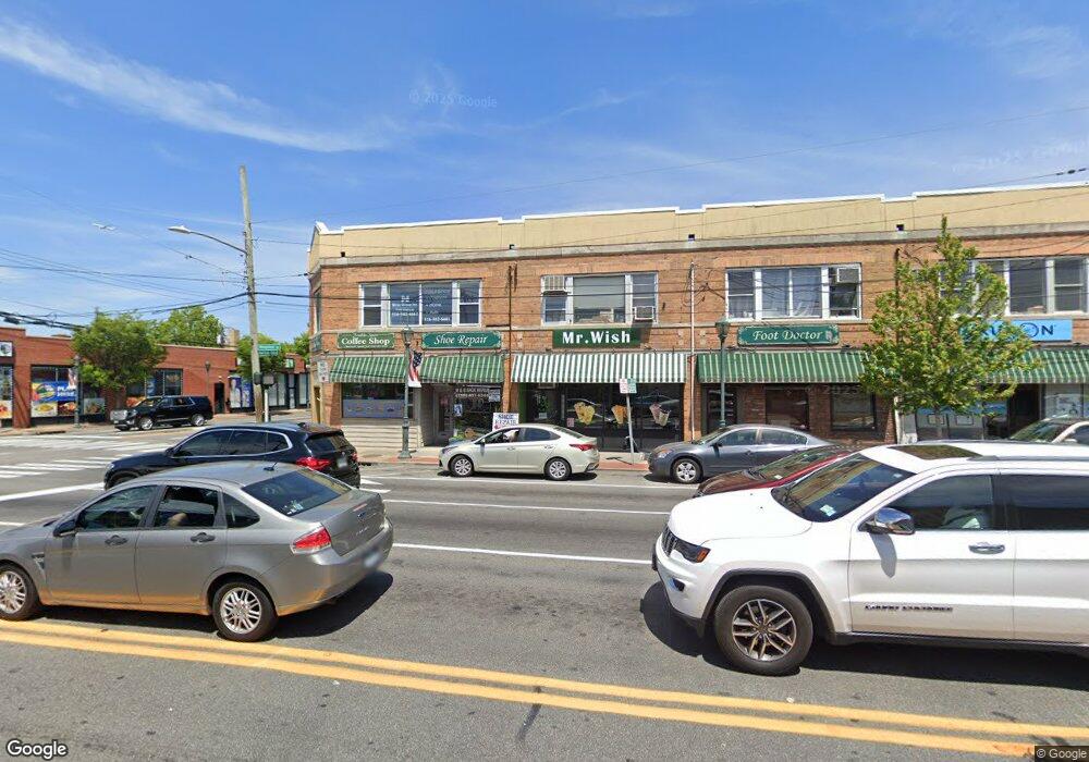 962 Hempstead Turnpike, Franklin Square, NY 11010 - photo 1