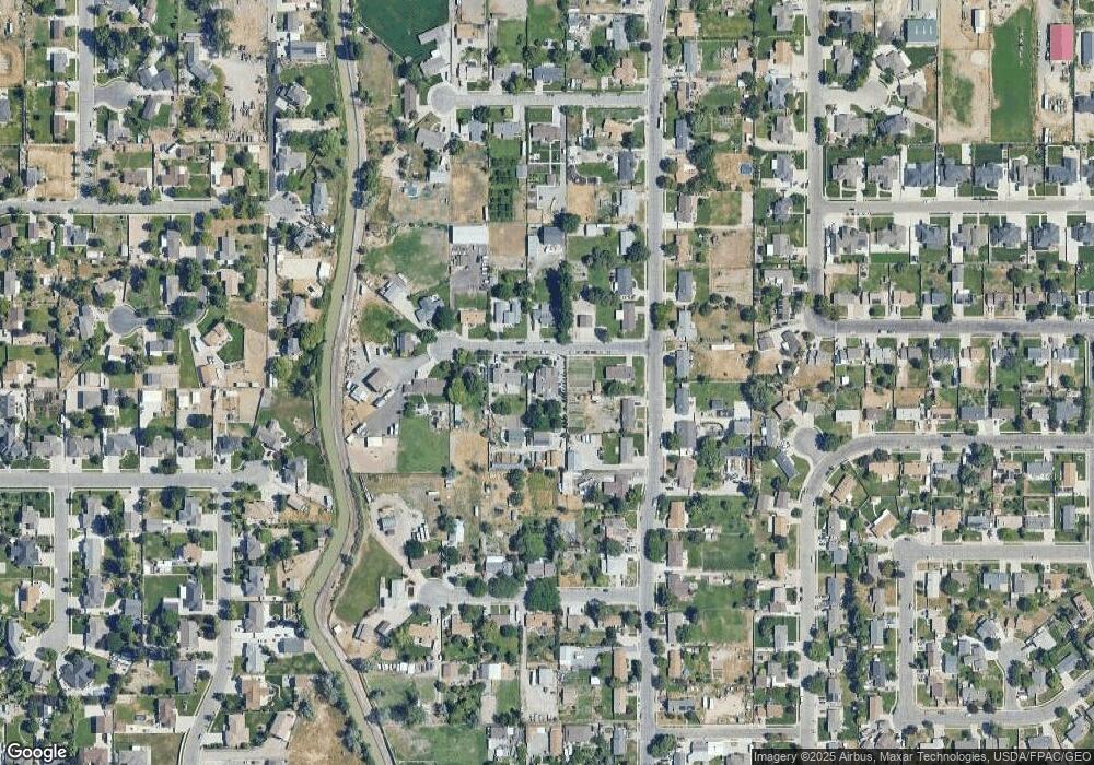 2285 Donna Rae Cir, Riverton, UT 84065 - photo 1