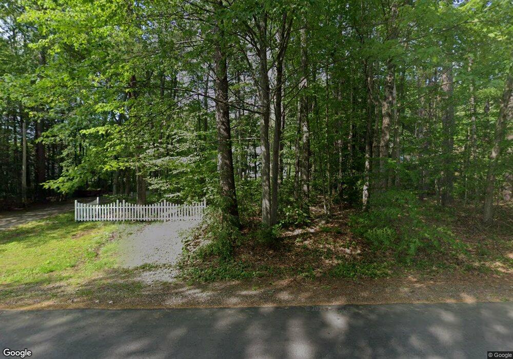 85 Wheel Wright Rd, Hampstead, NH 03841 - photo 1