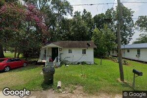 111 Peach Ave, Pearson, GA 31642