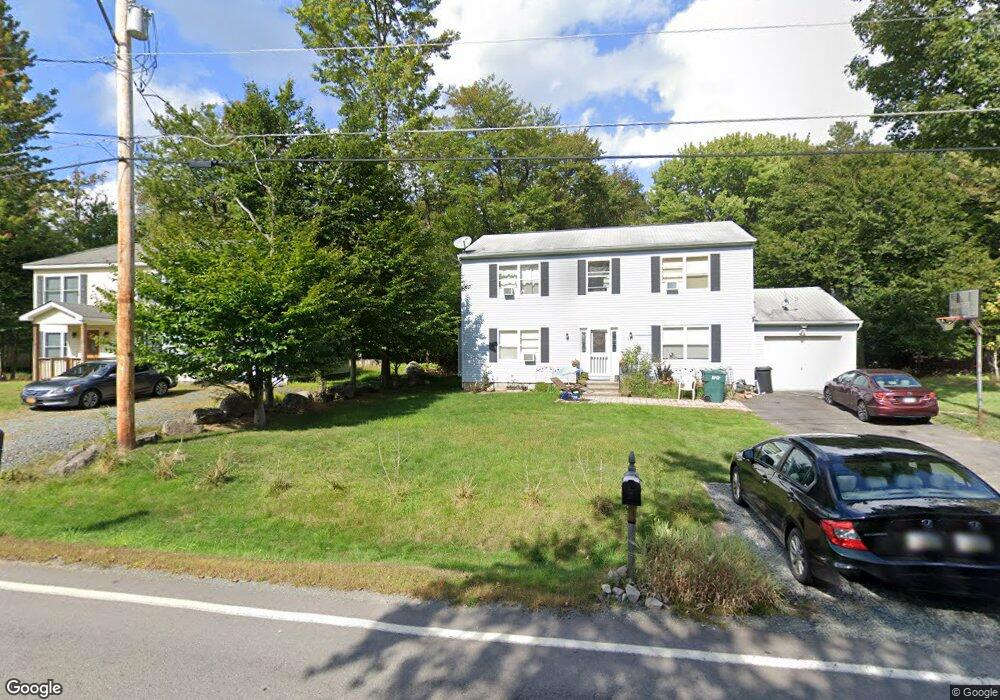 7818 Country Place Dr, Tobyhanna, PA 18466 - photo 1