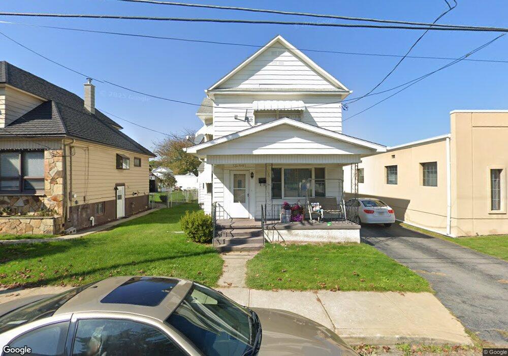 220 Center St, Dupont, PA 18641 - photo 1