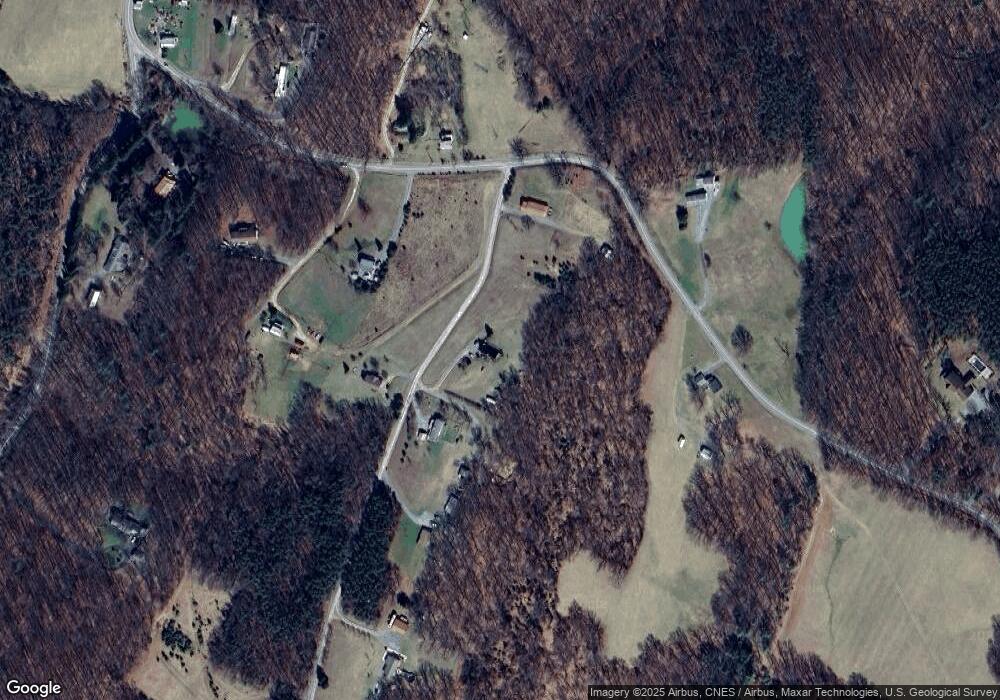 11 Didawick Ln, Berkeley Springs, WV 25411 - photo 1