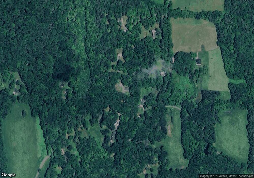 724 W Hill Rd, Putney, VT 05346 - photo 1