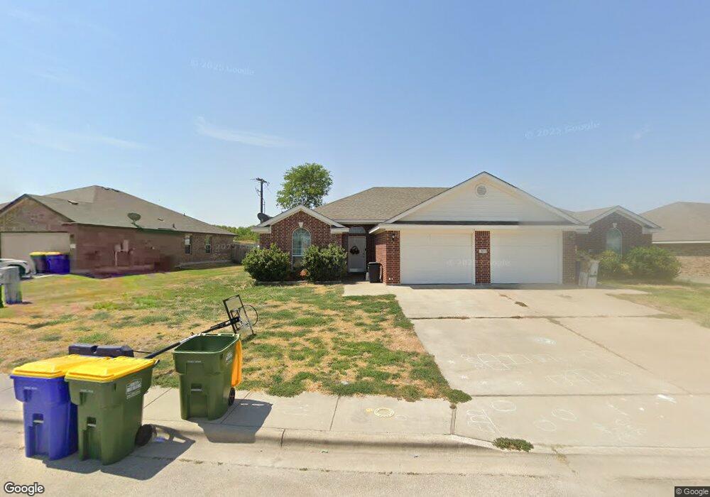 305 Coby Dr, Troy, TX 76579 - photo 1